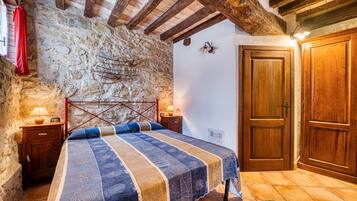 1 chambre, Wi-Fi gratuit, draps fournis