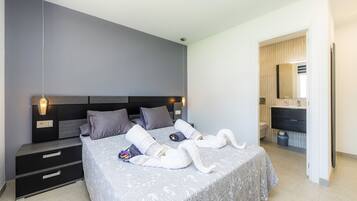 3 chambres, fer et planche Ă repasser, Wi-Fi gratuit