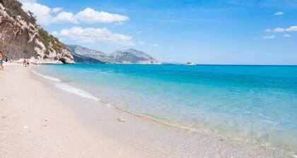 Holiday Home 'Appartamento Irgoli - Sardegna' with Patio, Wi-Fi and Air Conditioning