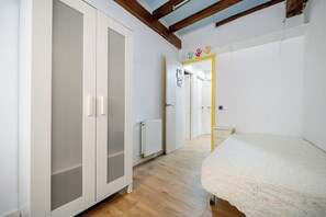 3 habitaciones, wifi gratis y ropa de cama