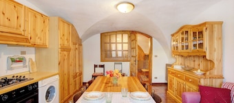 Apartment "Caratteristico e Accogliente" with Mountain View