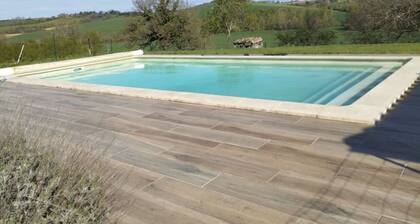 Gîte cosy en pleine nature avec piscine