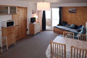 TV - 2 Pièces 6 Personnes (LES ORRES 1650)