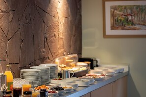Dining - HÔTEL À LA FERME (Osthouse)