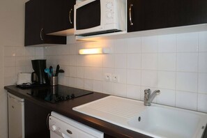 Réfrigérateur, lave-vaisselle