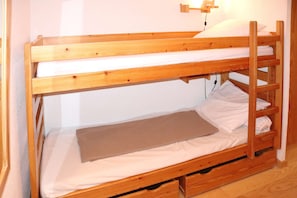 1 bedroom