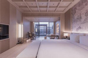 浮泉私汤大床房 | 高档床上用品、羽绒被、加厚床垫、迷你吧（备有免费物品）