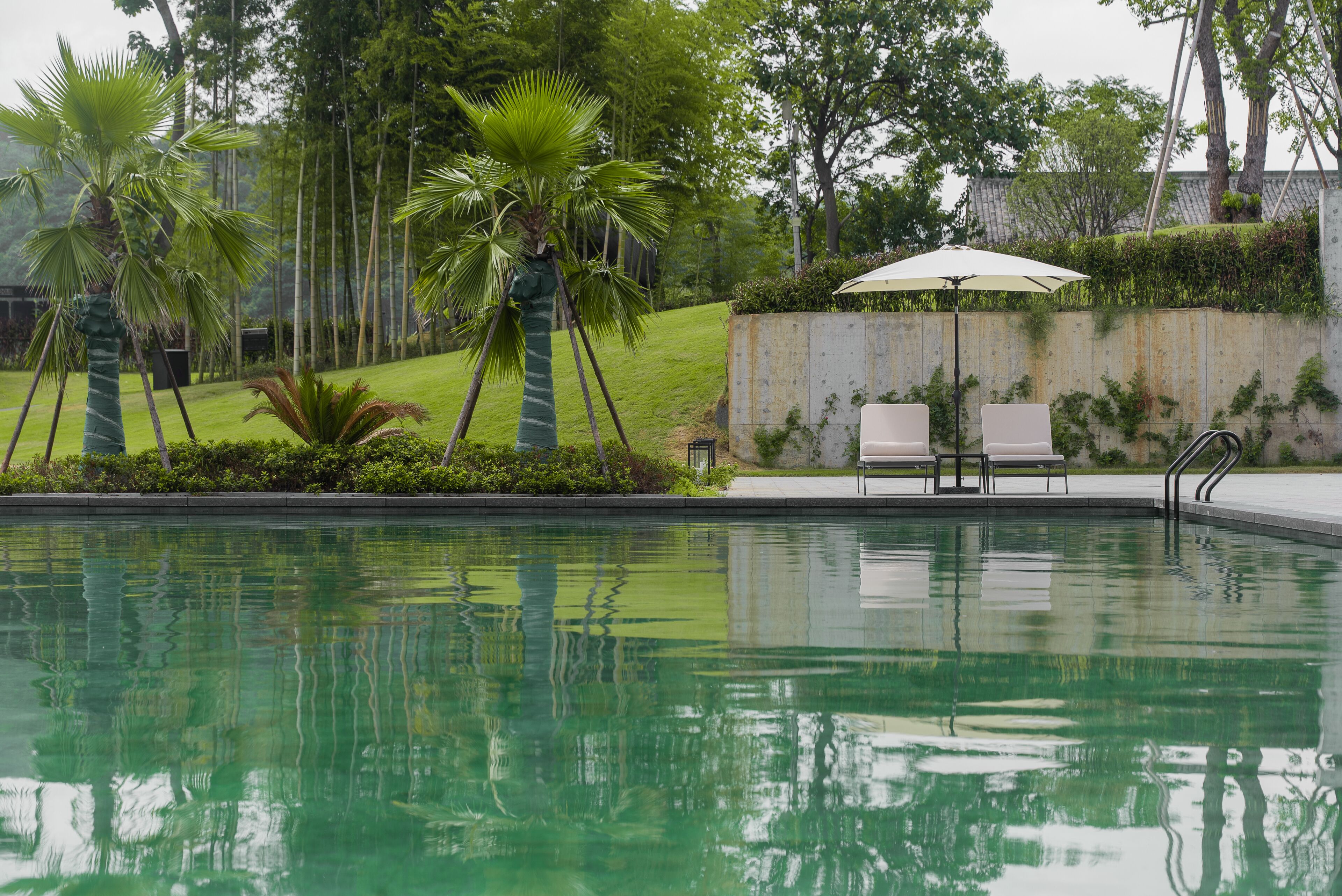 Indoor pool, seasonal outdoor pool, lifeguards on site