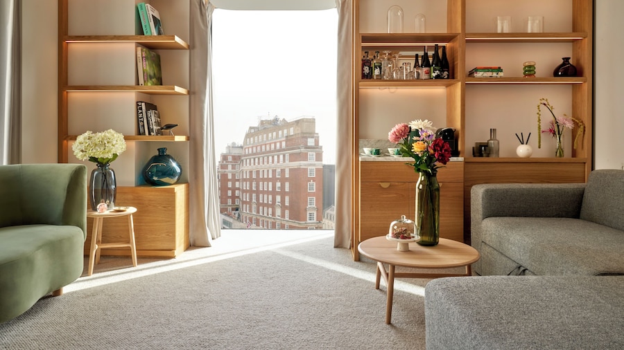 The BoTree London, Curio Collection by Hilton