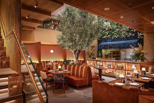 The BoTree London, Curio Collection by Hilton