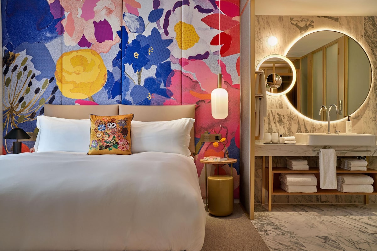 Premium bedding, free minibar items, in-room safe