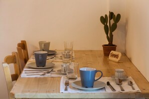 Free daily buffet breakfast - La Casa del Sole (Gradara)