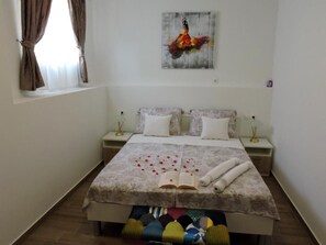 Apartment, 2 Schlafzimmer, Raucher, Terrasse | 2 Schlafzimmer