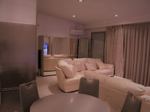 Interior - Villa *K* SeaView and Pool. (VLYCHA)