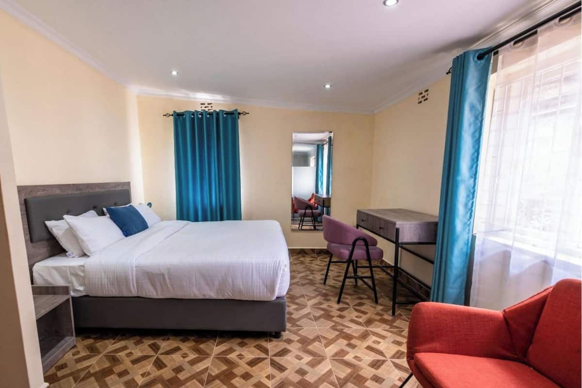 Blackout curtains, free WiFi, individually decorated