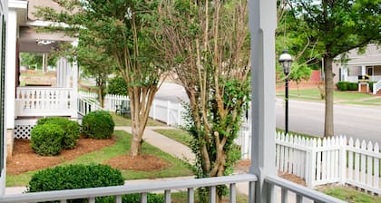Revamped Retreat | 1BR in Charming Cottage Hill