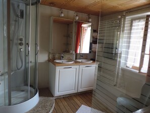 Towels, soap, toilet paper