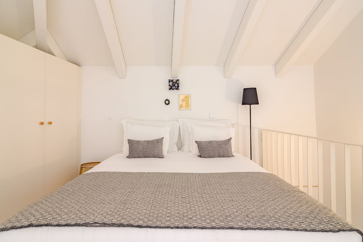 Porto Vitoria 5 | 1 bedroom, soundproofing, iron/ironing board, free cots/infant beds