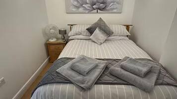 Apartment | 1 bedroom, iron/ironing board, free WiFi, bed sheets