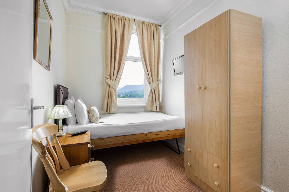 Quarto | Ferros/tábuas de passar roupa, Wi-Fi de cortesia