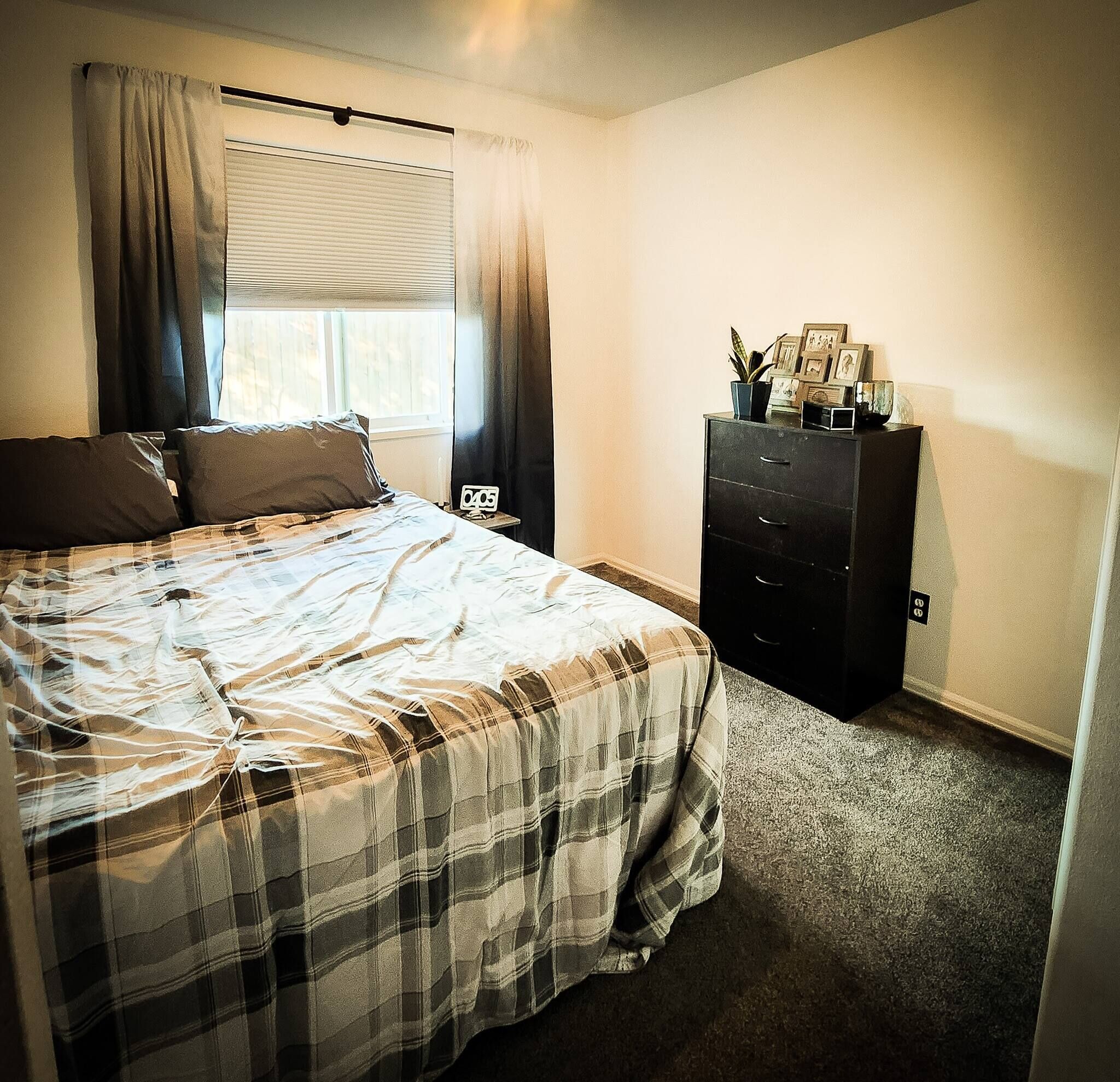 Private Room Wfold Away Bed For Opt Use Of Space