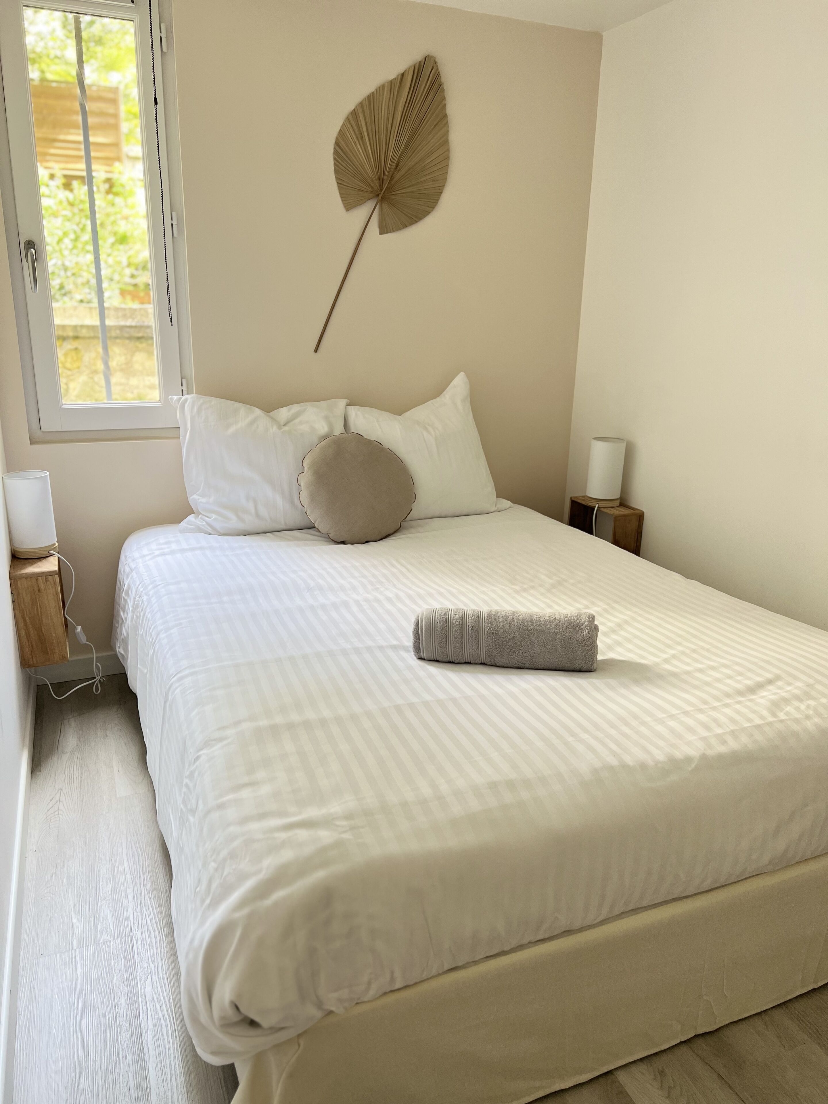 Apartment with private garden, 500m from the castle