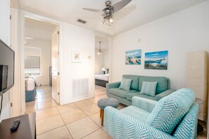 TV, DVD player - Las Marinas #305 2/2 With Boat Slip (South Padre Island)