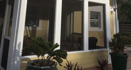 Beach on the Boulevard; White Sandy beach steps away