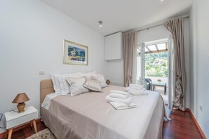 อพาร์ทเมนท์, 3 ห้องนอน, ระเบียง, วิวสวน | 3 ห้องนอน