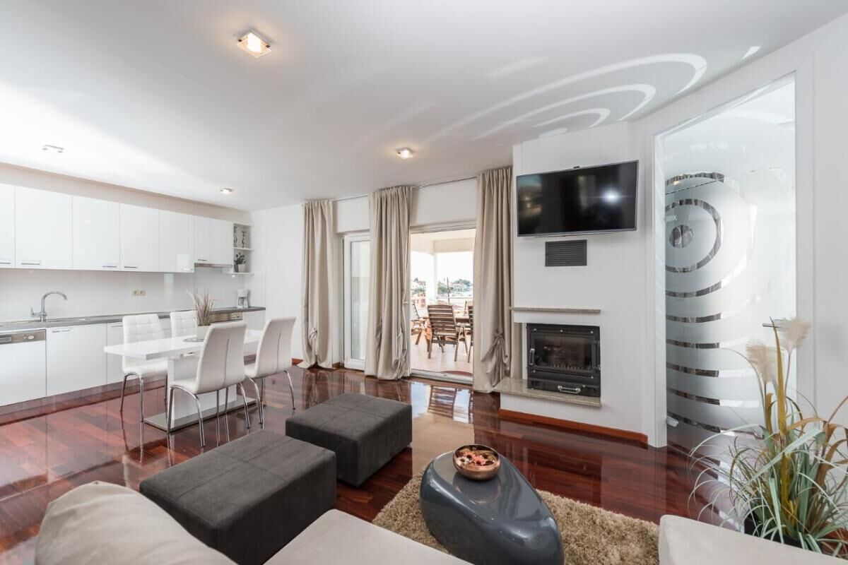 Apartment, 3 Schlafzimmer, Balkon, Gartenblick | Wohnbereich