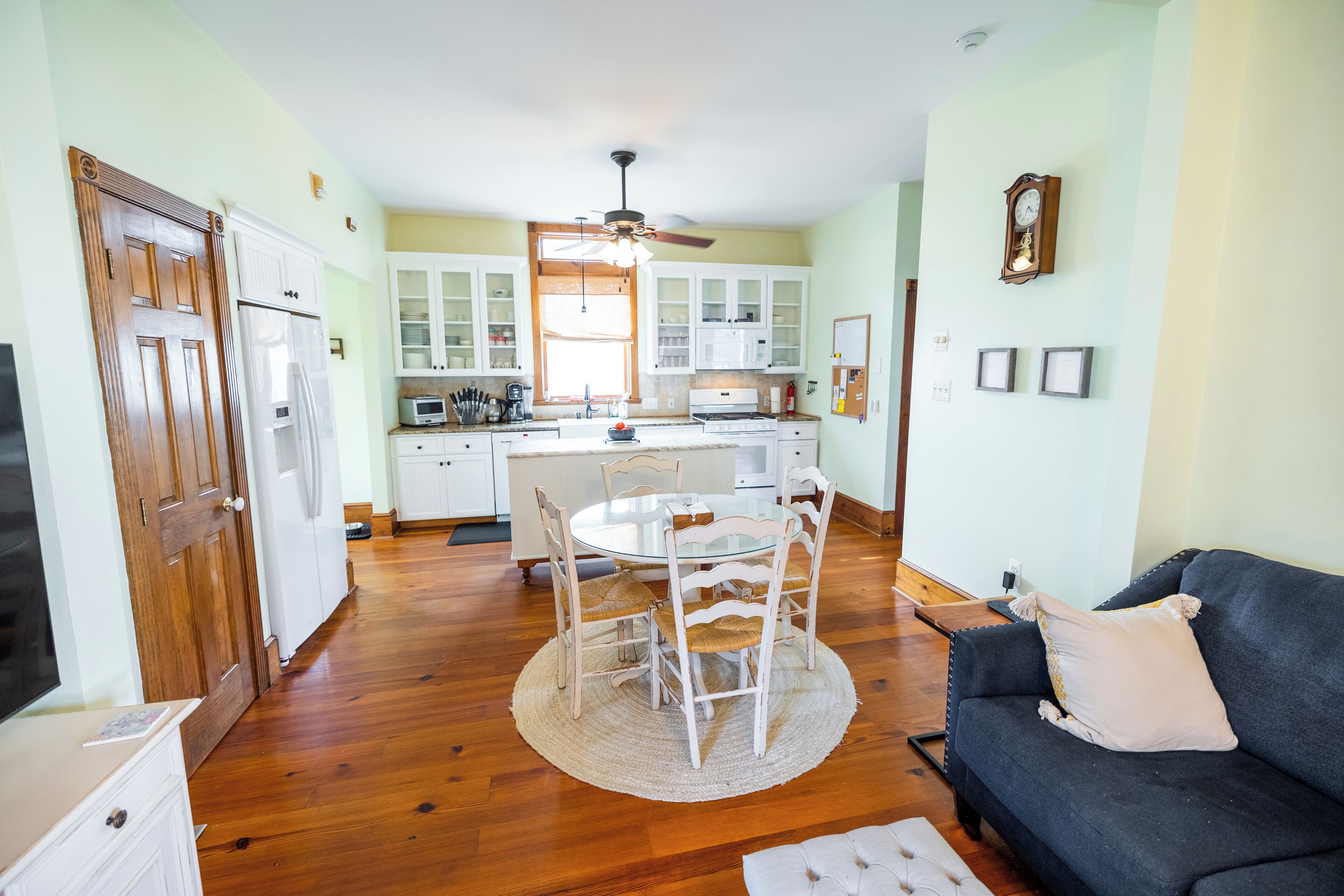 Large Seaside Serenity on LBI - Walking Distance to Everything