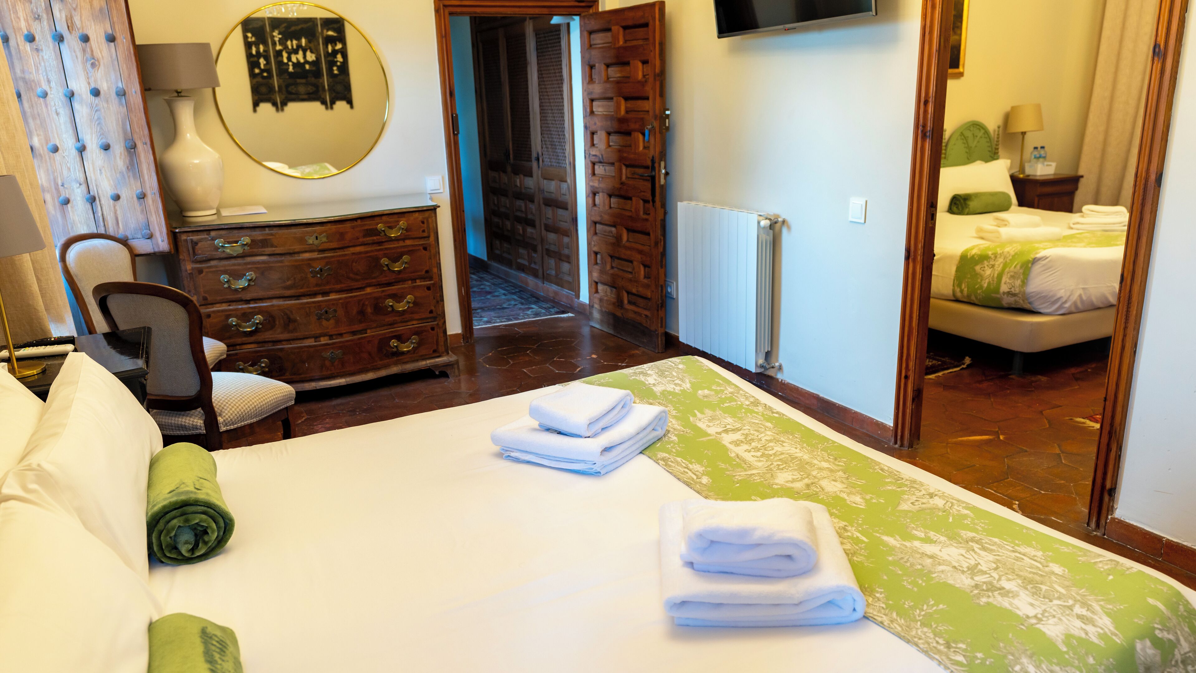 Superior-Vierbettzimmer | Bettwäsche aus ägyptischer Baumwolle, hochwertige Bettwaren