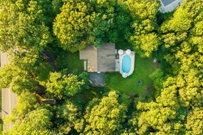 Exterior - Elegant Pool House in Cape May- 12 people (Cape May)