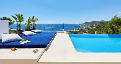 IBIZA ROCALLISA VILLA CAN CANTU WITH SPECTACULAR SEA VIEWS FOR 8 PEOPLE