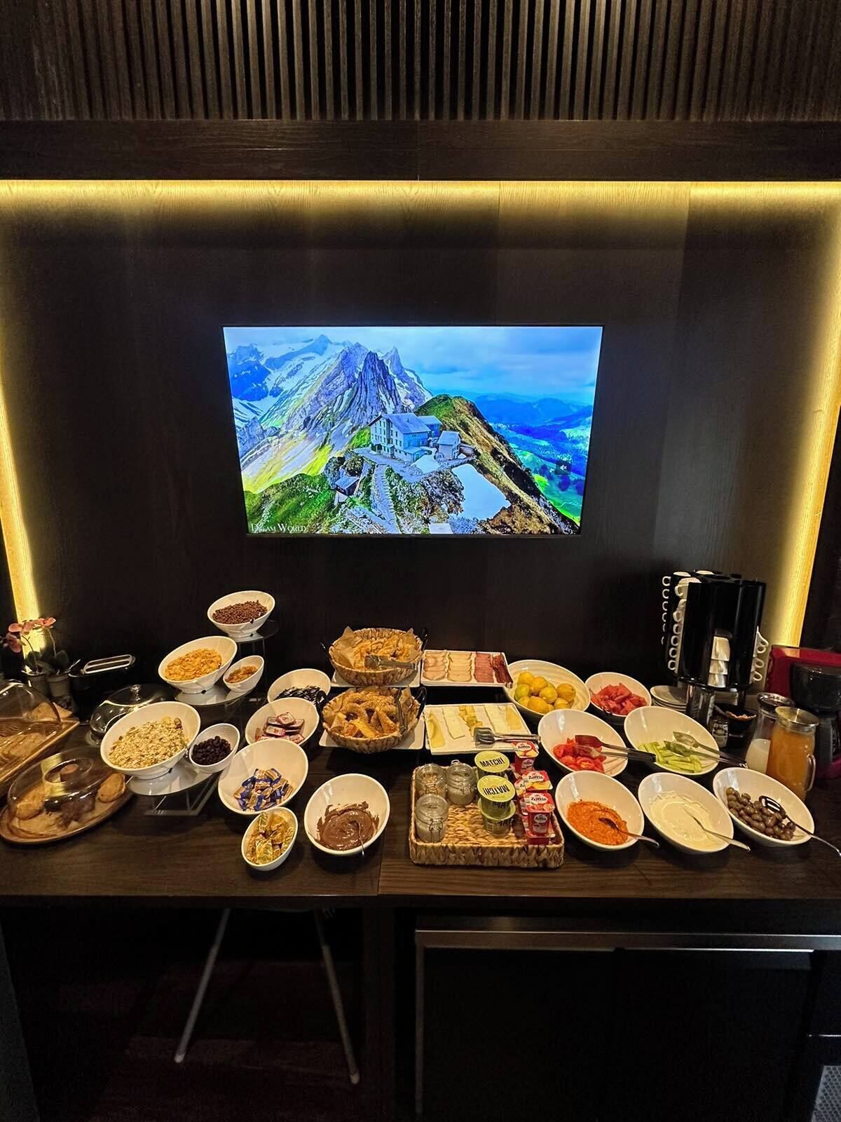 Desayuno completo todos los días (con cargo)