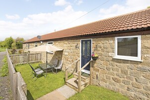 Cottage | Property grounds