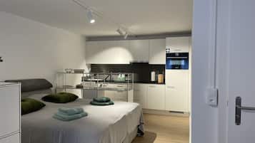 1 bedroom, iron/ironing board, WiFi, bed sheets