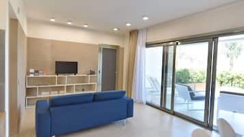 Apartamento luxo | Frigobar, cofres nos quartos, quartos à prova de som, Wi-Fi de cortesia