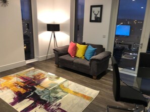 Apartment, 2 Queen Beds | Interior - Stunning 2-bed Apartment in London (London)