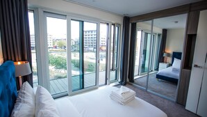 Unclassified image, 5 of 18, button - Stunning 2-bed Apartment in London (London)