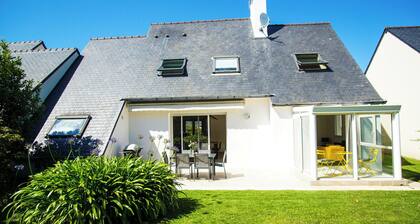 -CALI-JOLIE MAISON A 600 M DES PLAGES ET DU CENTRE