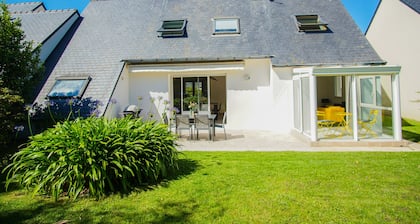 -CALI-JOLIE MAISON A 600 M DES PLAGES ET DU CENTRE