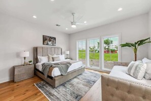 Unclassified image, 3 of 34, button