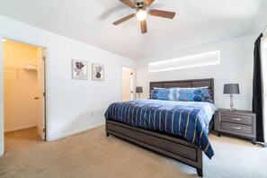 4 chambres, bureau, Wi-Fi gratuit, draps fournis