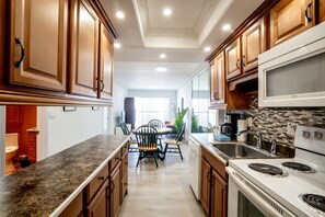 Family Apartment | Private kitchen | Full-size fridge, microwave, oven, coffee/tea maker - Le Cartier Apartment (Sunny Isles Beach)