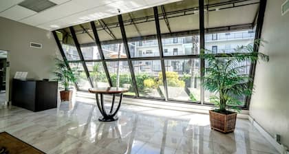 Le Cartier Apartment