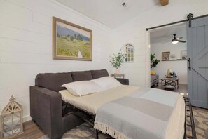 3 dormitoris, planxa i posts de planxar, un bressol de viatge i wifi 