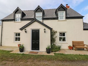 Exterior - North Studdock Cottage (Pembroke)