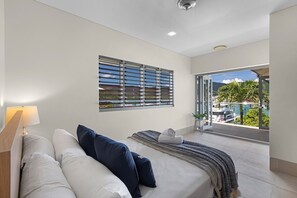 6 bedrooms, free WiFi