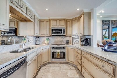 Makena Surf, #f-108 2 Bedroom Condo by RedAwning